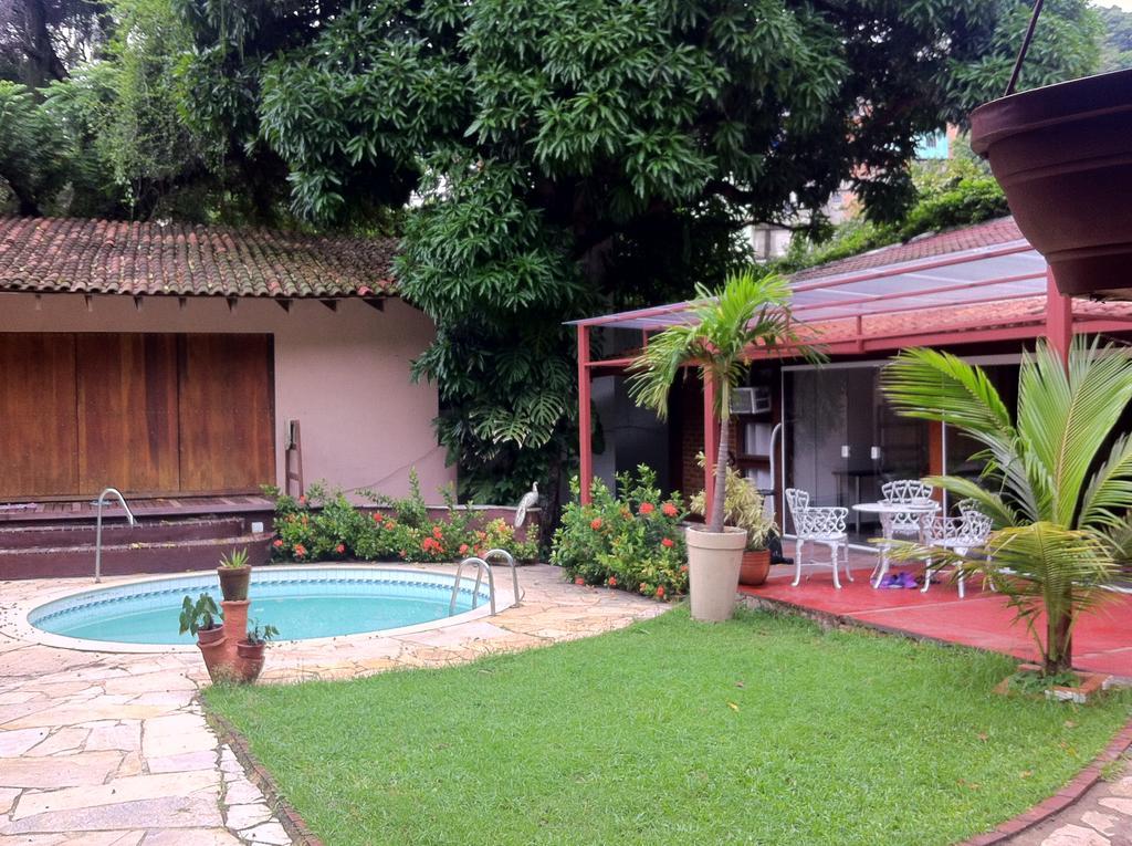 Casa de hóspedes Solar Do Redentor 2*